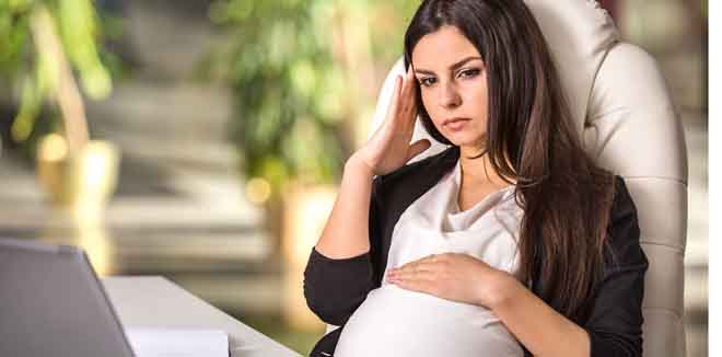 pregnant-working-woman pregnant-working-woman